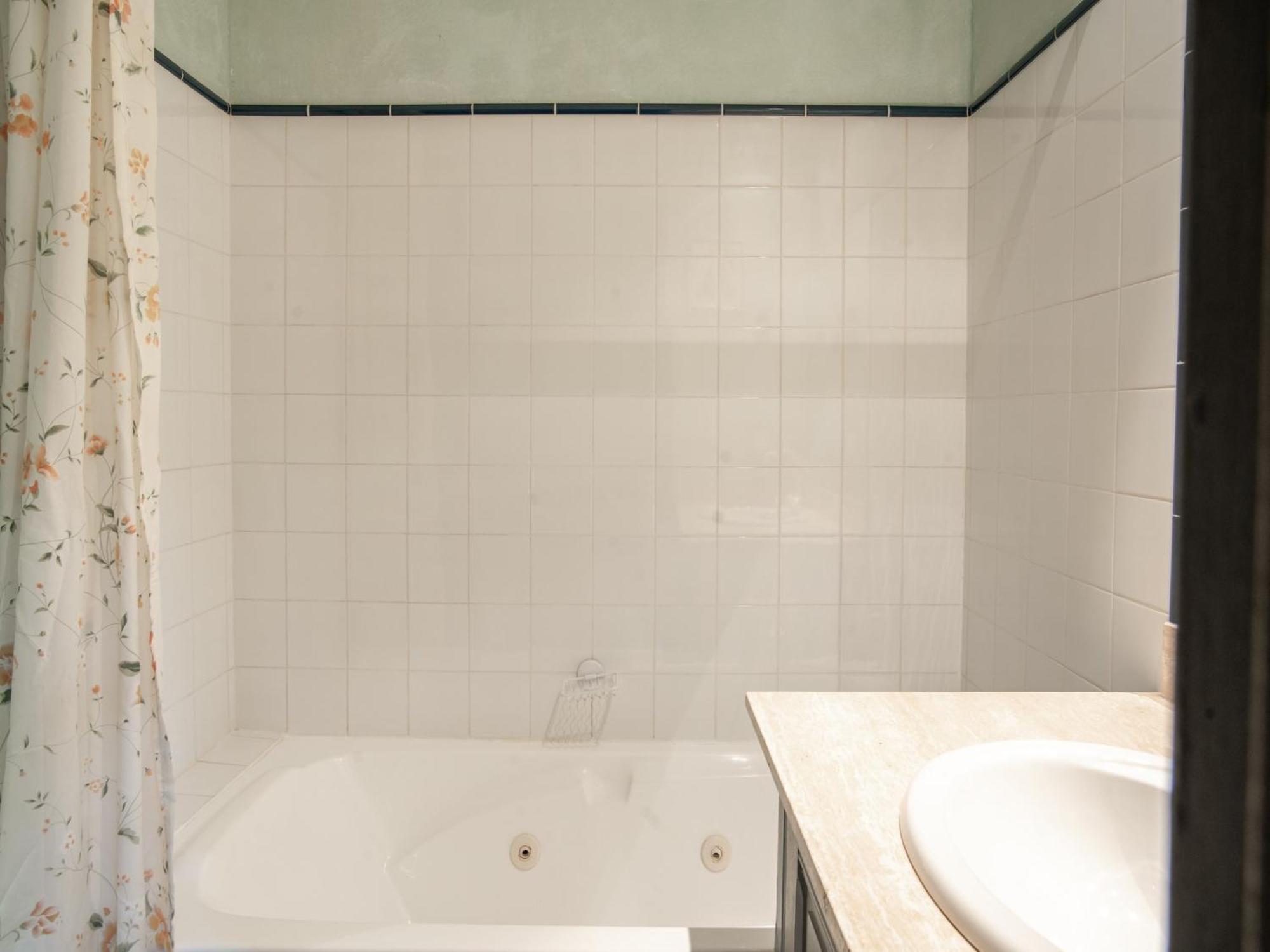 Cozy Apartment With Swimming Pool Terrace Garden Parking Montbrun-les-Bains Dış mekan fotoğraf